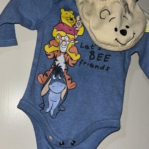 3 items EUC Disney baby O-3 months onesie two Winnie the Pooh Bibs Eeyore Pooh